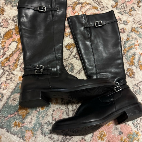 Xfvqtps Knee High Boots for Women Wide Calf Side Zipper  Black Leather Knee-High Boots with Buckles